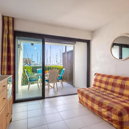 Apartment Les Deux Voiles-4 By Interhome